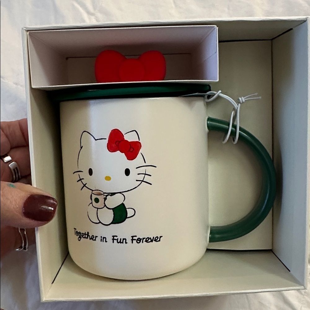 Starbucks Hello Kitty Mug with Red Bow Lid Coffee Cup